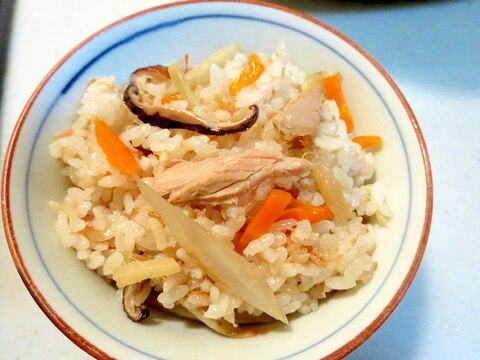 簡単で美味しい!ツナの炊き込みご飯